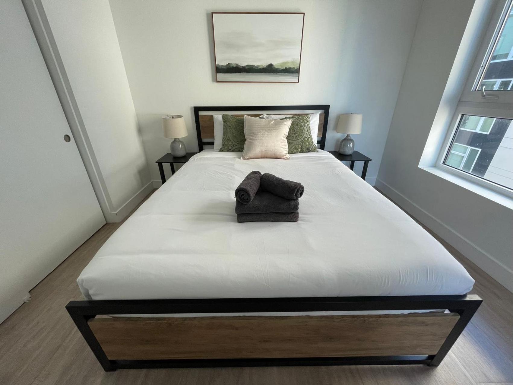 Chic Urban Retreat In Heart Of La, Steps From Attractions! Hotel Los Angeles Eksteriør billede